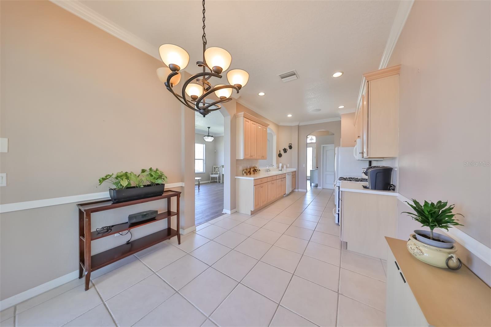 1007 EMERALD DUNES DR, SUN CITY CENTER, FL, 33573