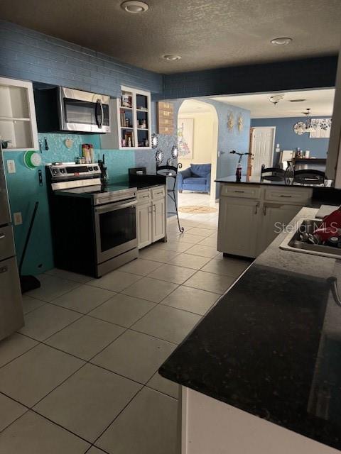697 BOOTH ST, SAFETY HARBOR, FL, 34695