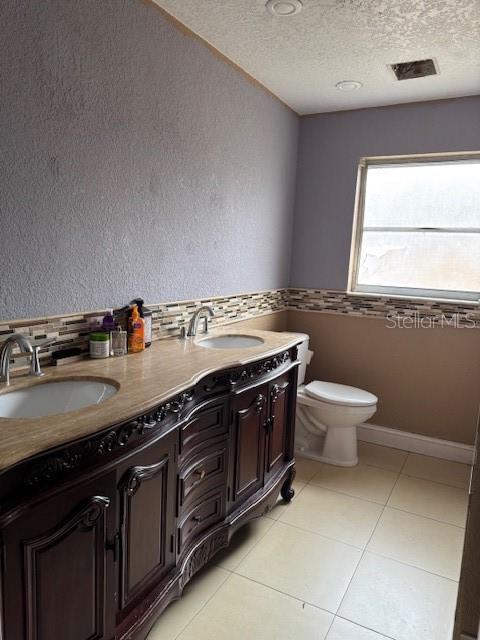 697 BOOTH ST, SAFETY HARBOR, FL, 34695