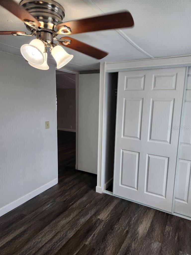 34325 COUNTRY BREEZE AVE, WESLEY CHAPEL, FL, 33543
