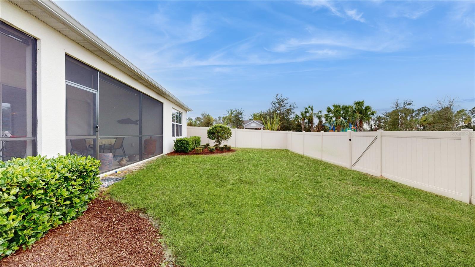 1092 LAKESIDE ESTATES DR, APOPKA, FL, 32703