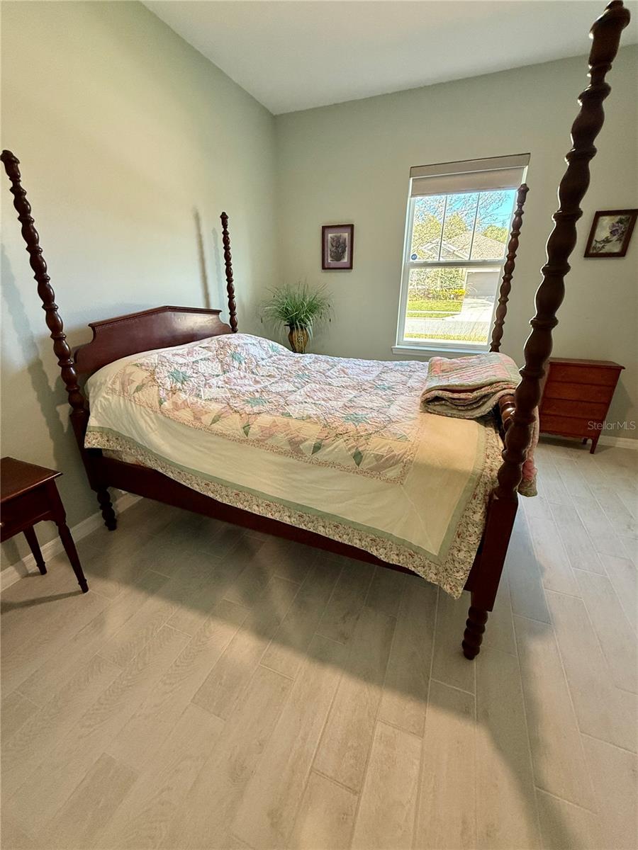 1092 LAKESIDE ESTATES DR, APOPKA, FL, 32703