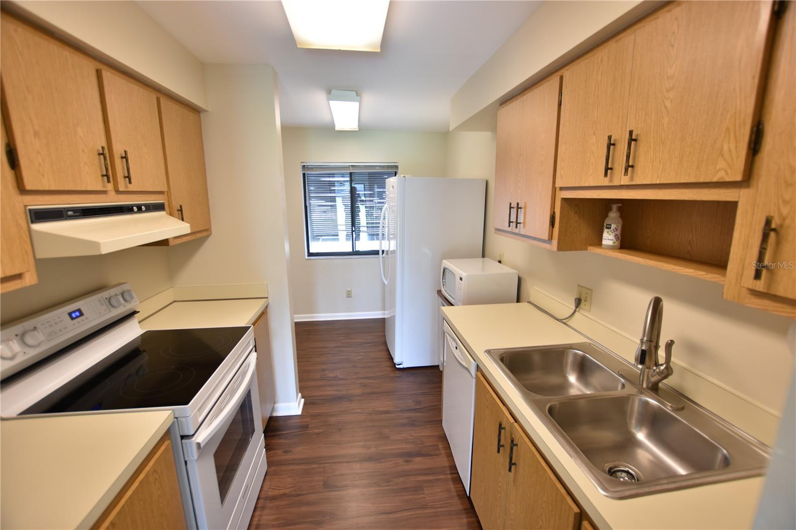 4604 LONGWATER #77, SARASOTA, FL, 34235