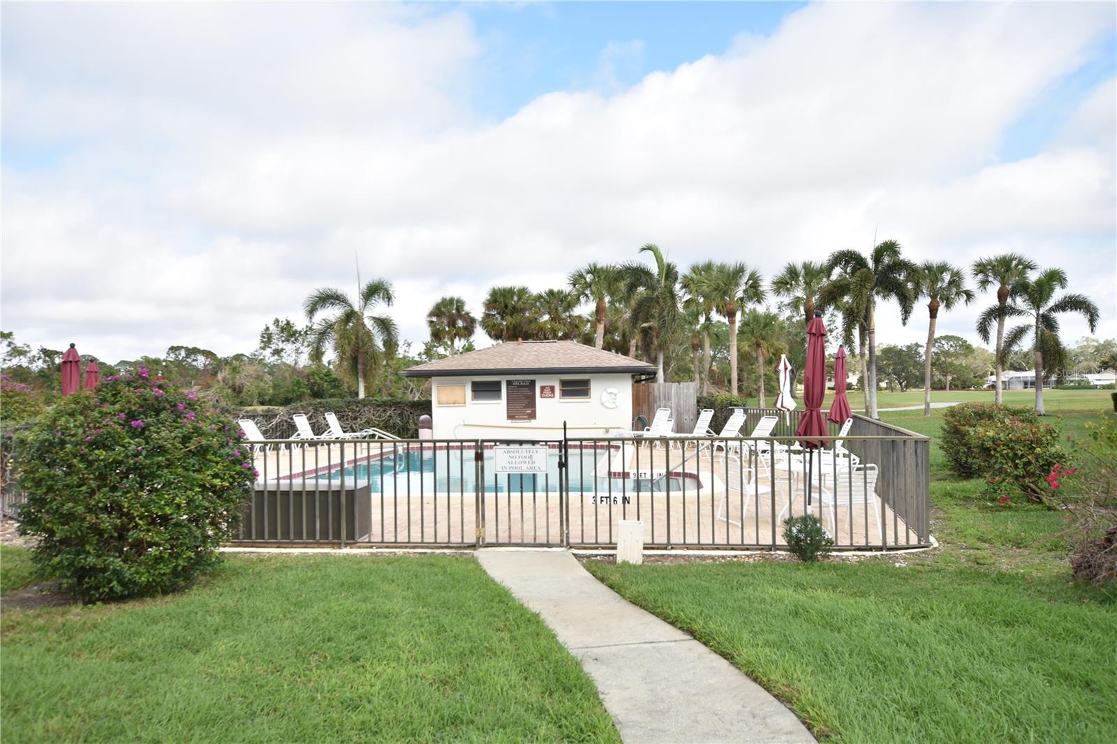 4604 LONGWATER #77, SARASOTA, FL, 34235