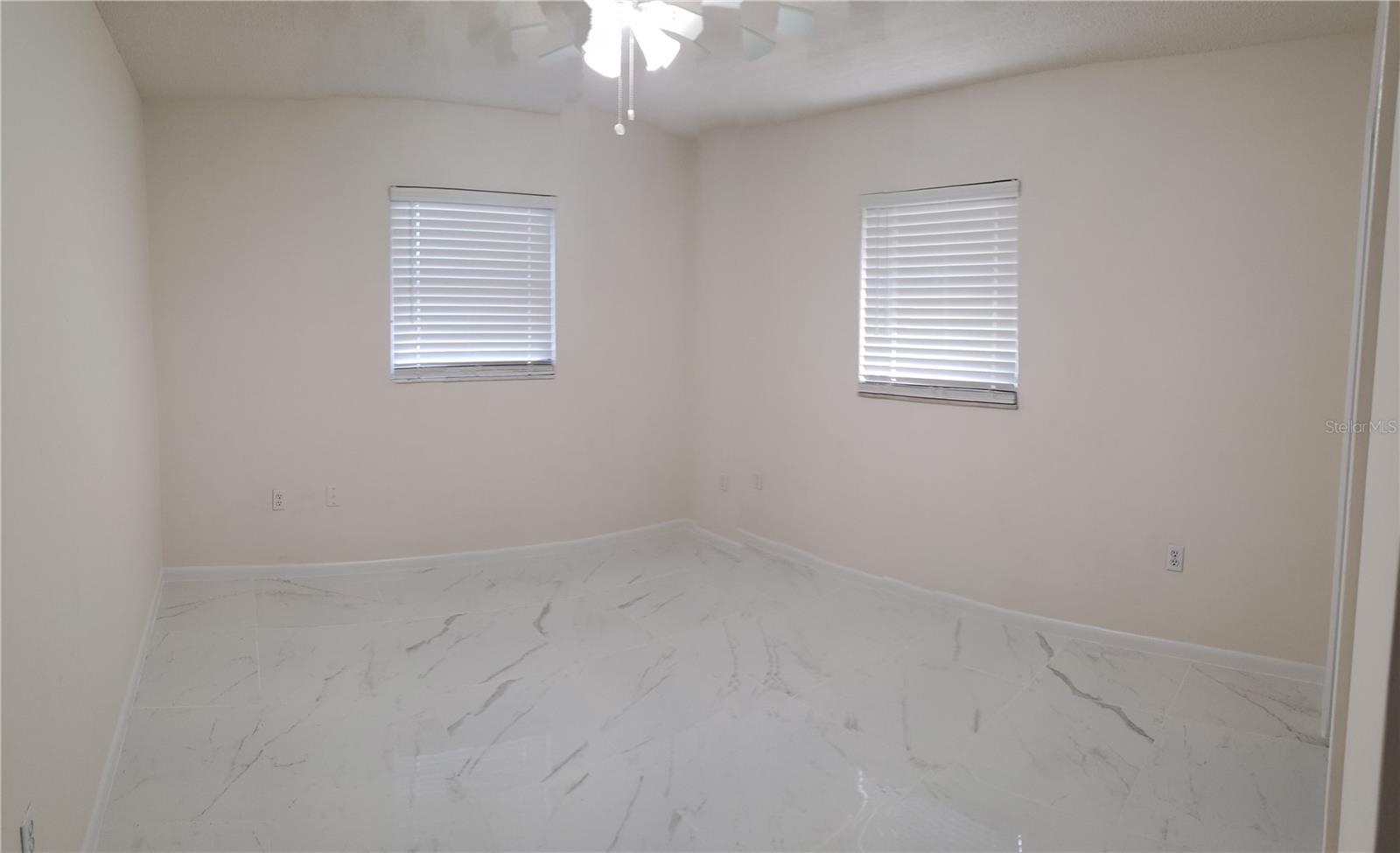 12 SILVER TER, OCALA, FL, 34472