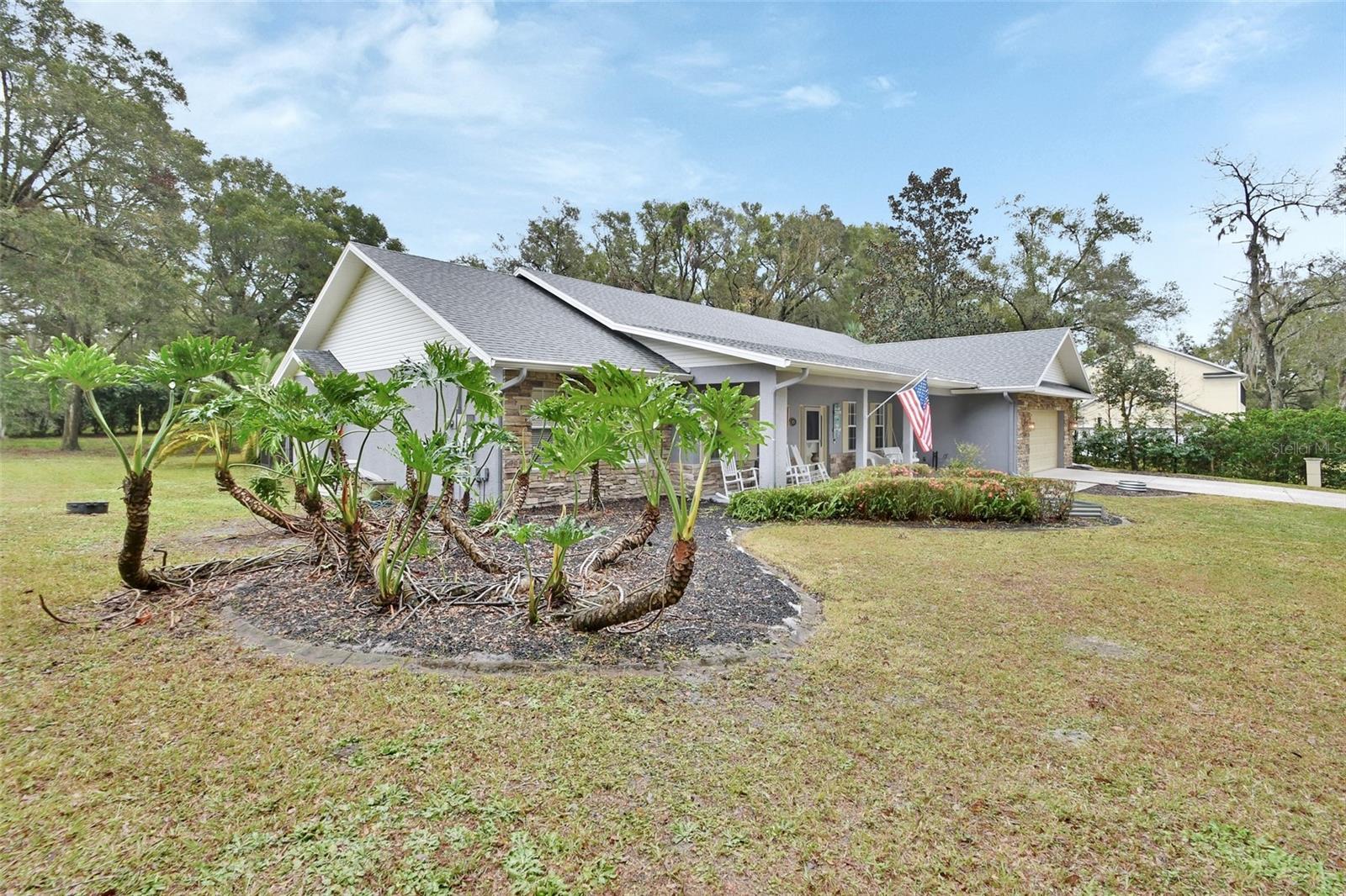 955 N RIDGEWOOD AVE, DELAND, FL, 32720