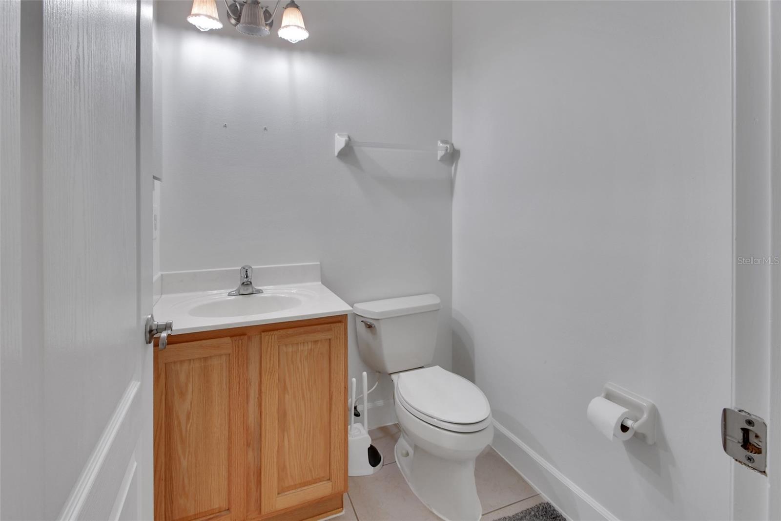 955 N RIDGEWOOD AVE, DELAND, FL, 32720