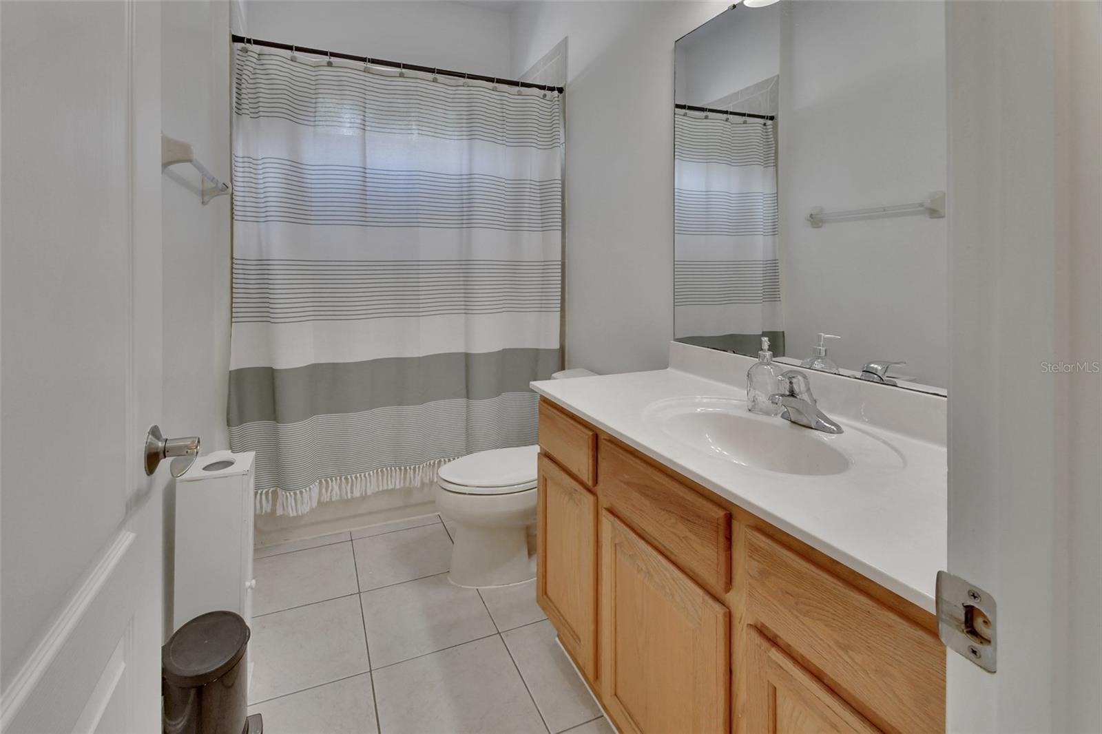 955 N RIDGEWOOD AVE, DELAND, FL, 32720