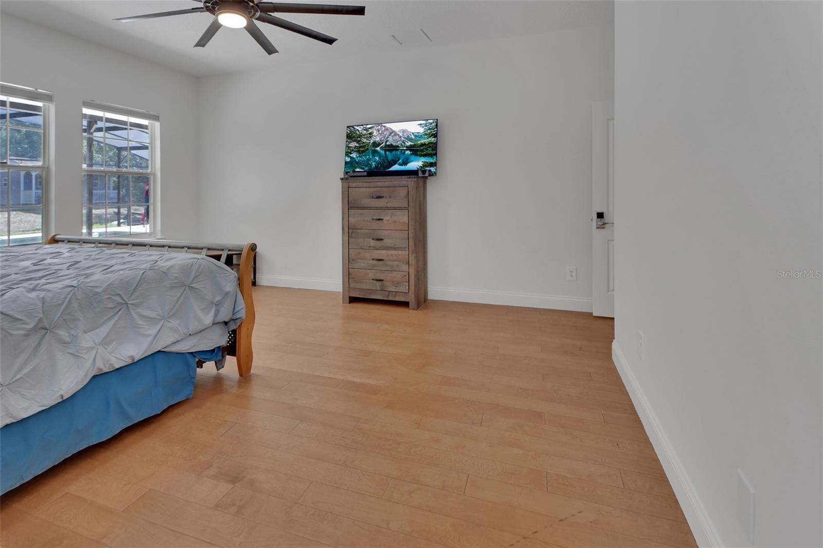 955 N RIDGEWOOD AVE, DELAND, FL, 32720