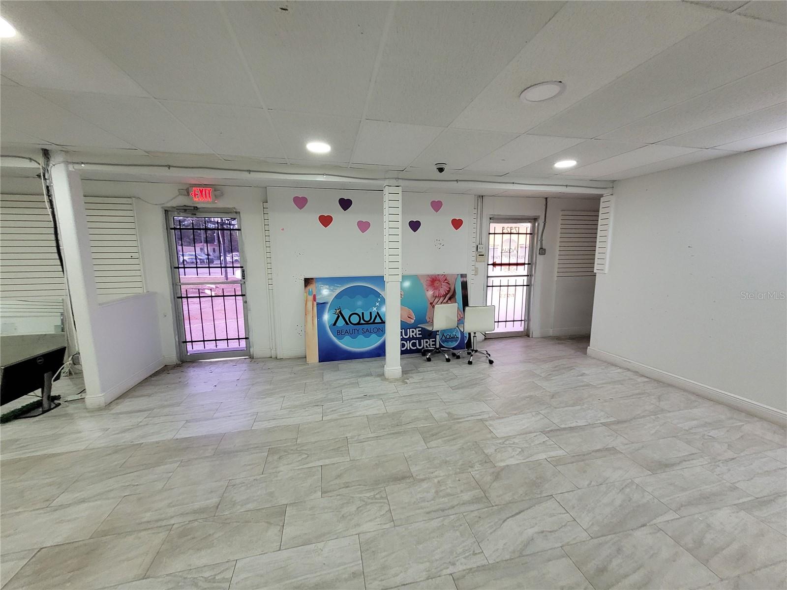 7525 N ARMENIA AVE W, TAMPA, FL, 33604