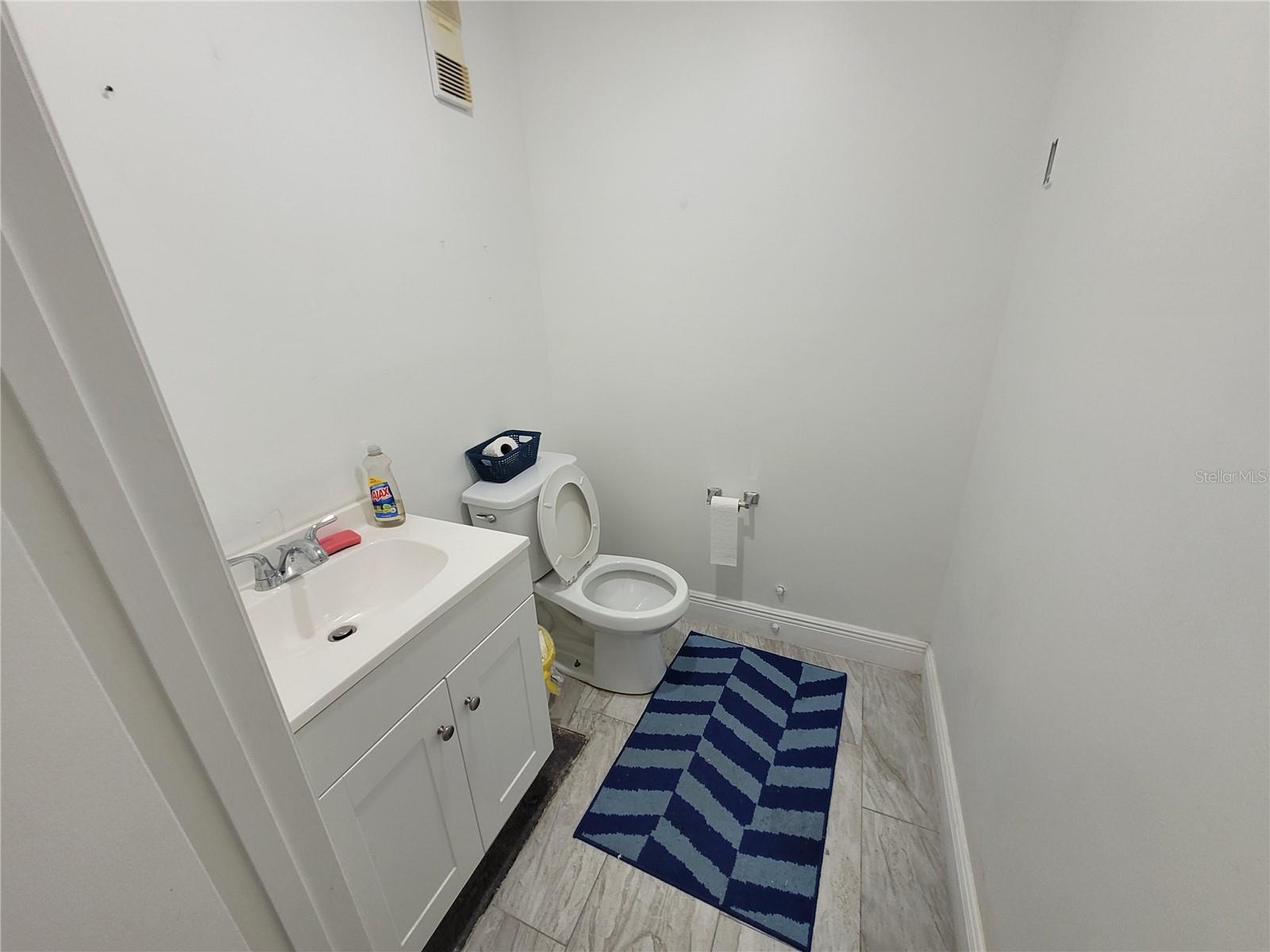 7525 N ARMENIA AVE W, TAMPA, FL, 33604