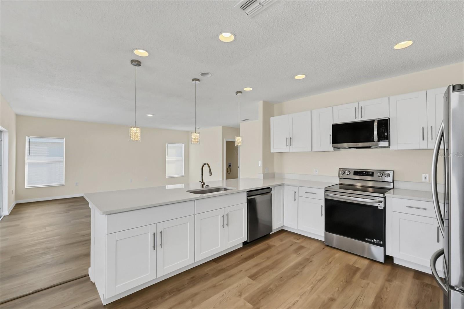 415 BIG SIOUX CT, KISSIMMEE, FL, 34759