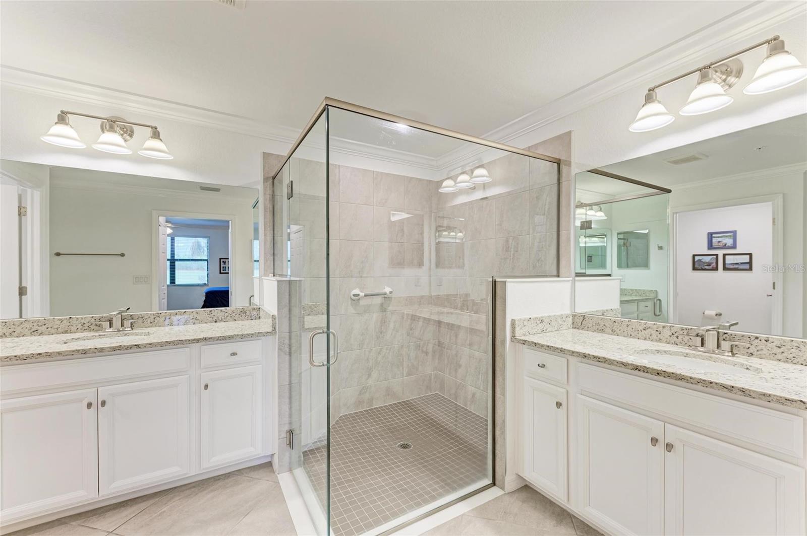 6055 WORSHAM LN #104, LAKEWOOD RANCH, FL, 34211