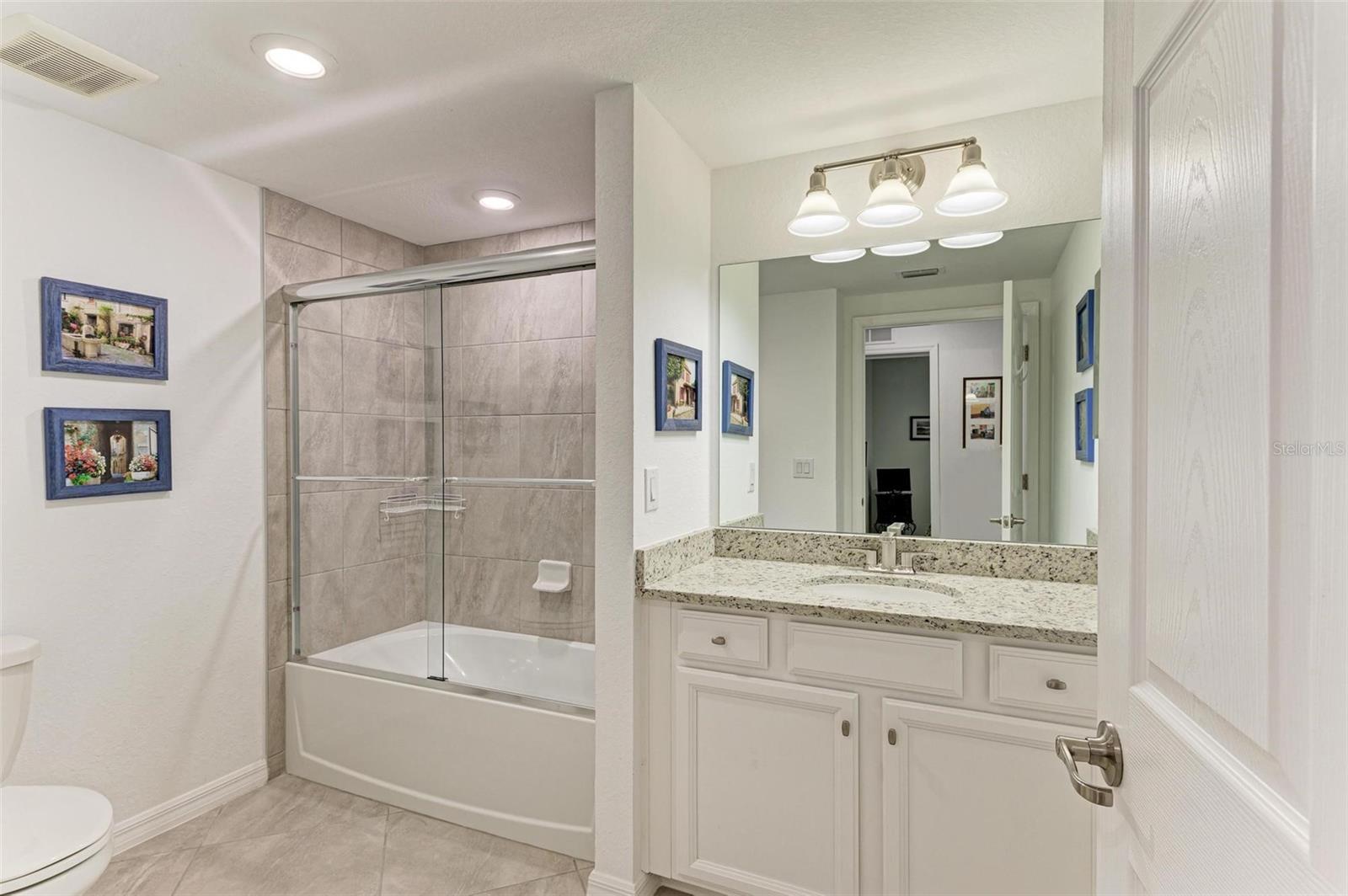 6055 WORSHAM LN #104, LAKEWOOD RANCH, FL, 34211