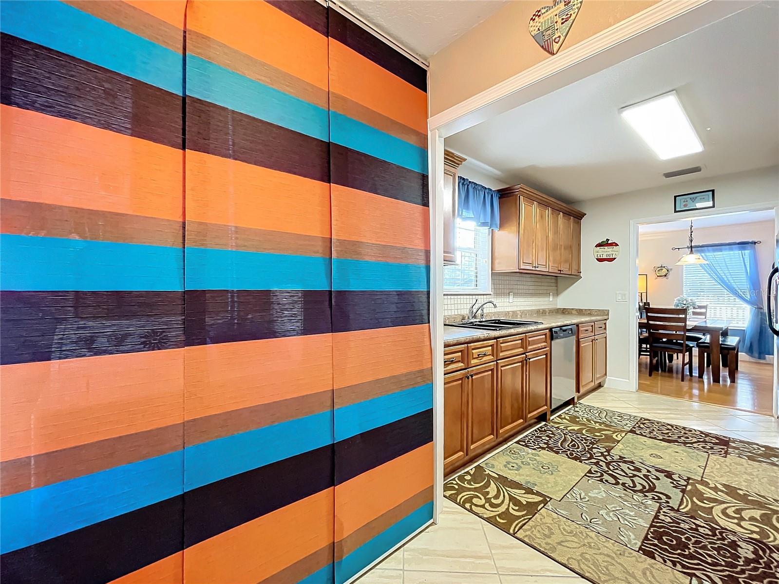 1100 N GRANDVIEW ST, MOUNT DORA, FL, 32757