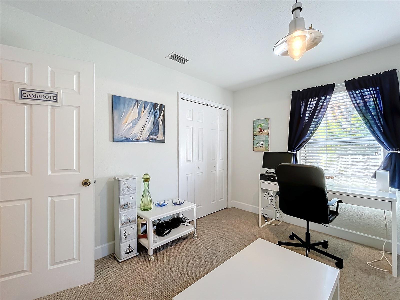 1100 N GRANDVIEW ST, MOUNT DORA, FL, 32757