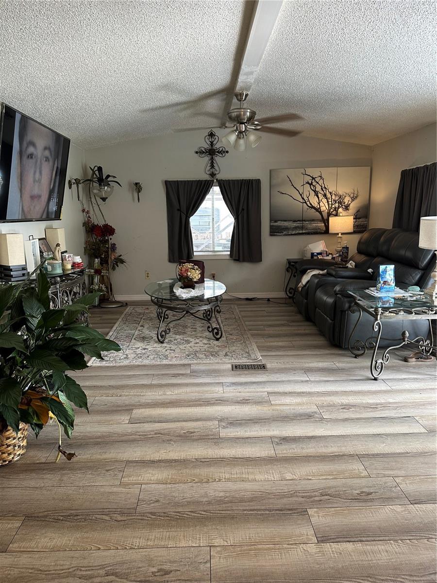 23947 BASS RD, ASTOR, FL, 32102