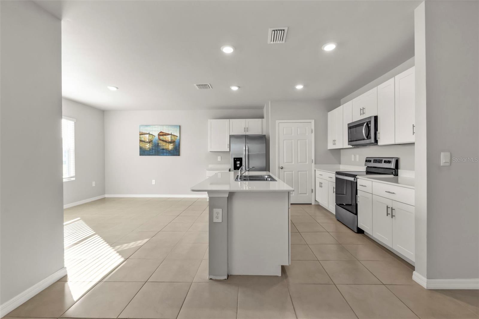 16031 ALCIRA CIR, PUNTA GORDA, FL, 33955