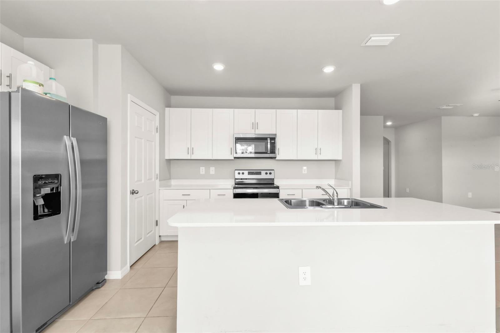 16031 ALCIRA CIR, PUNTA GORDA, FL, 33955