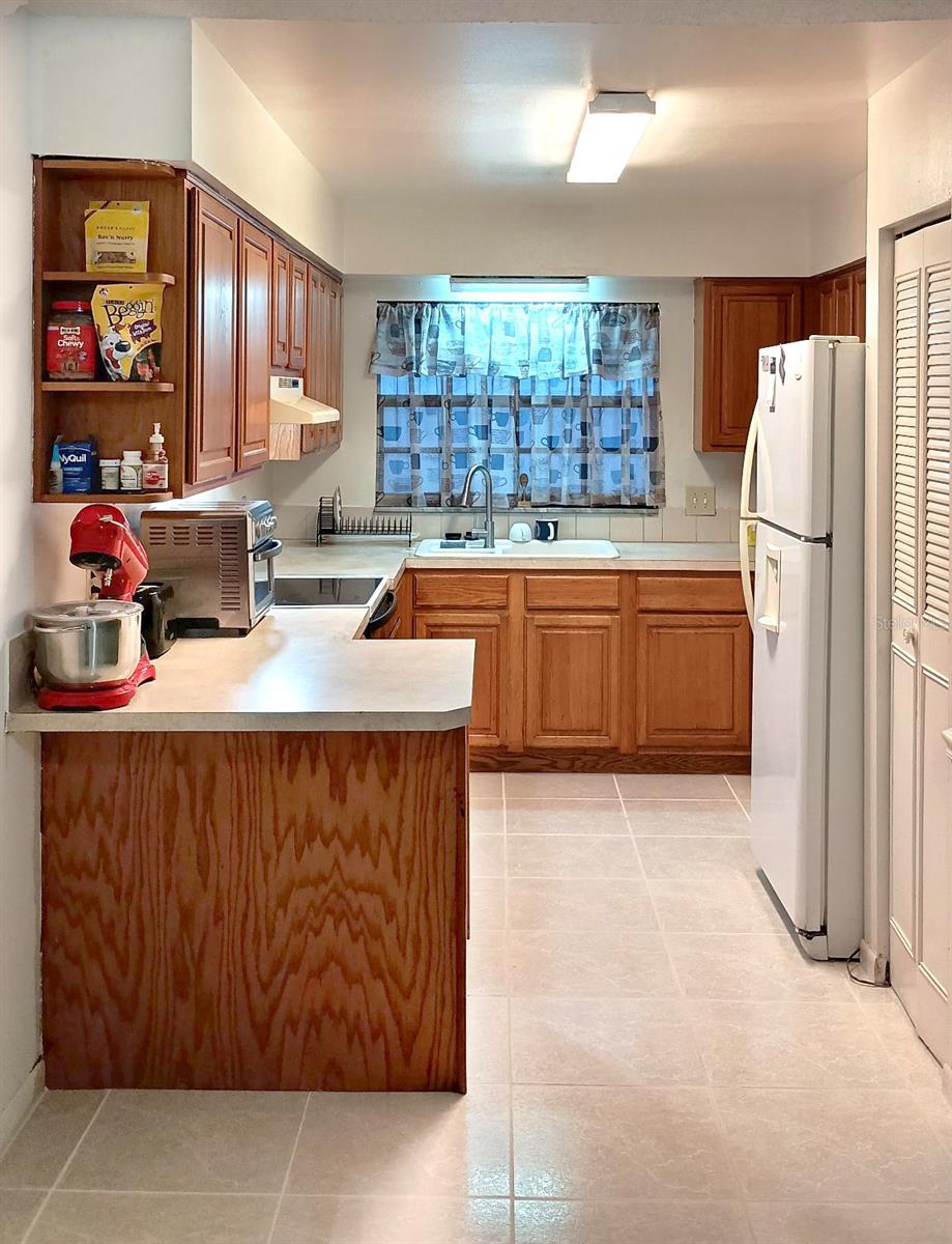 690 N SPARKMAN AVE, ORANGE CITY, FL, 32763
