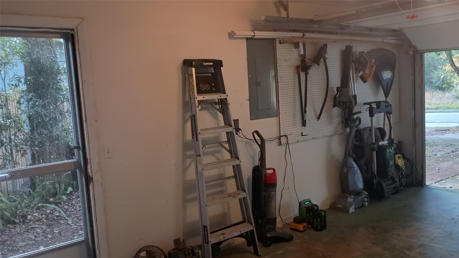 690 N SPARKMAN AVE, ORANGE CITY, FL, 32763