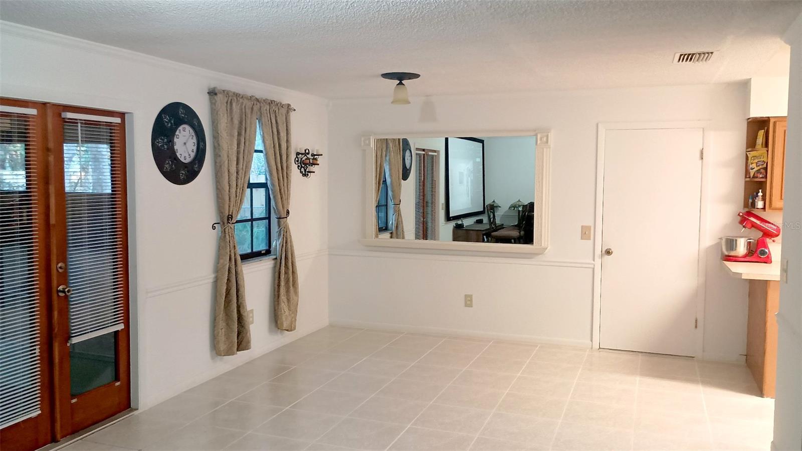 690 N SPARKMAN AVE, ORANGE CITY, FL, 32763