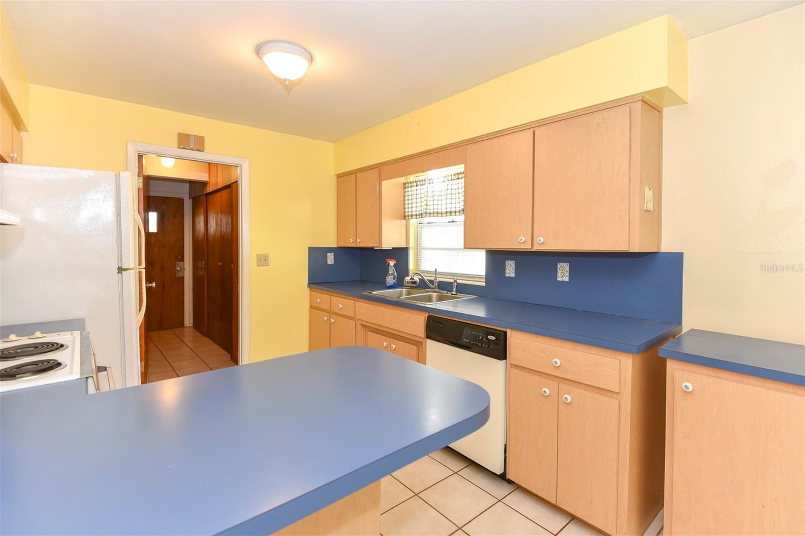 615 HILLCREST AVE, TITUSVILLE, FL, 32796