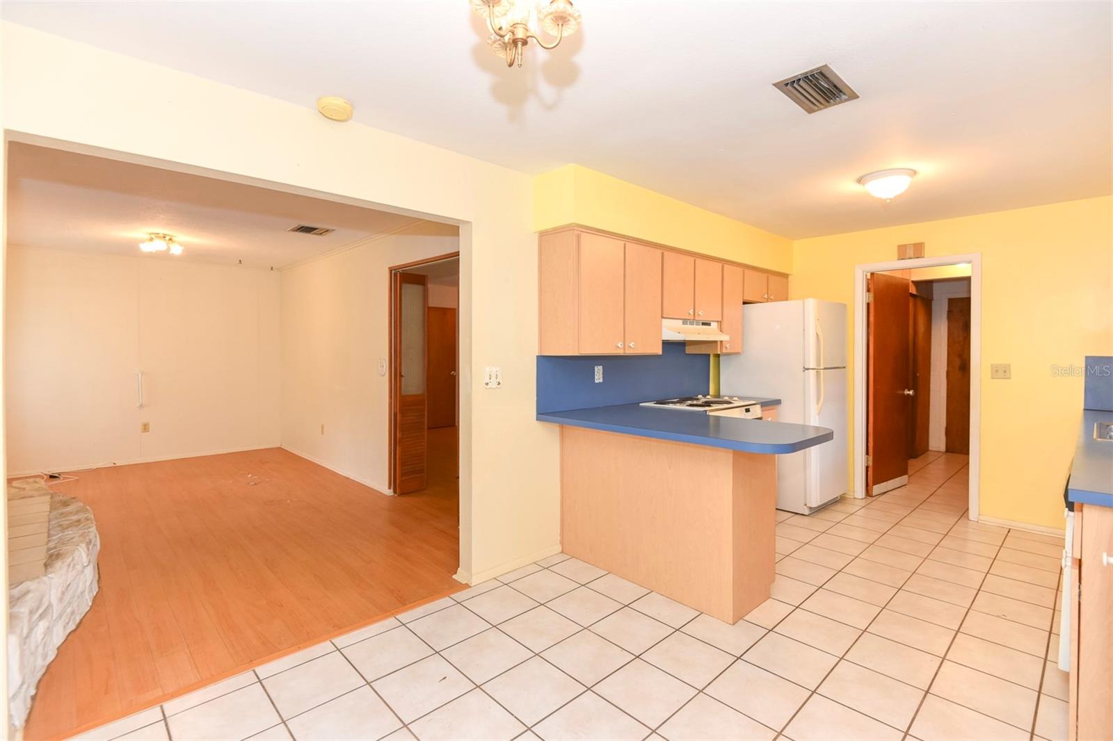 615 HILLCREST AVE, TITUSVILLE, FL, 32796