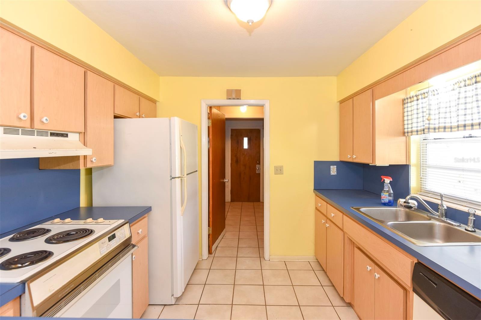 615 HILLCREST AVE, TITUSVILLE, FL, 32796