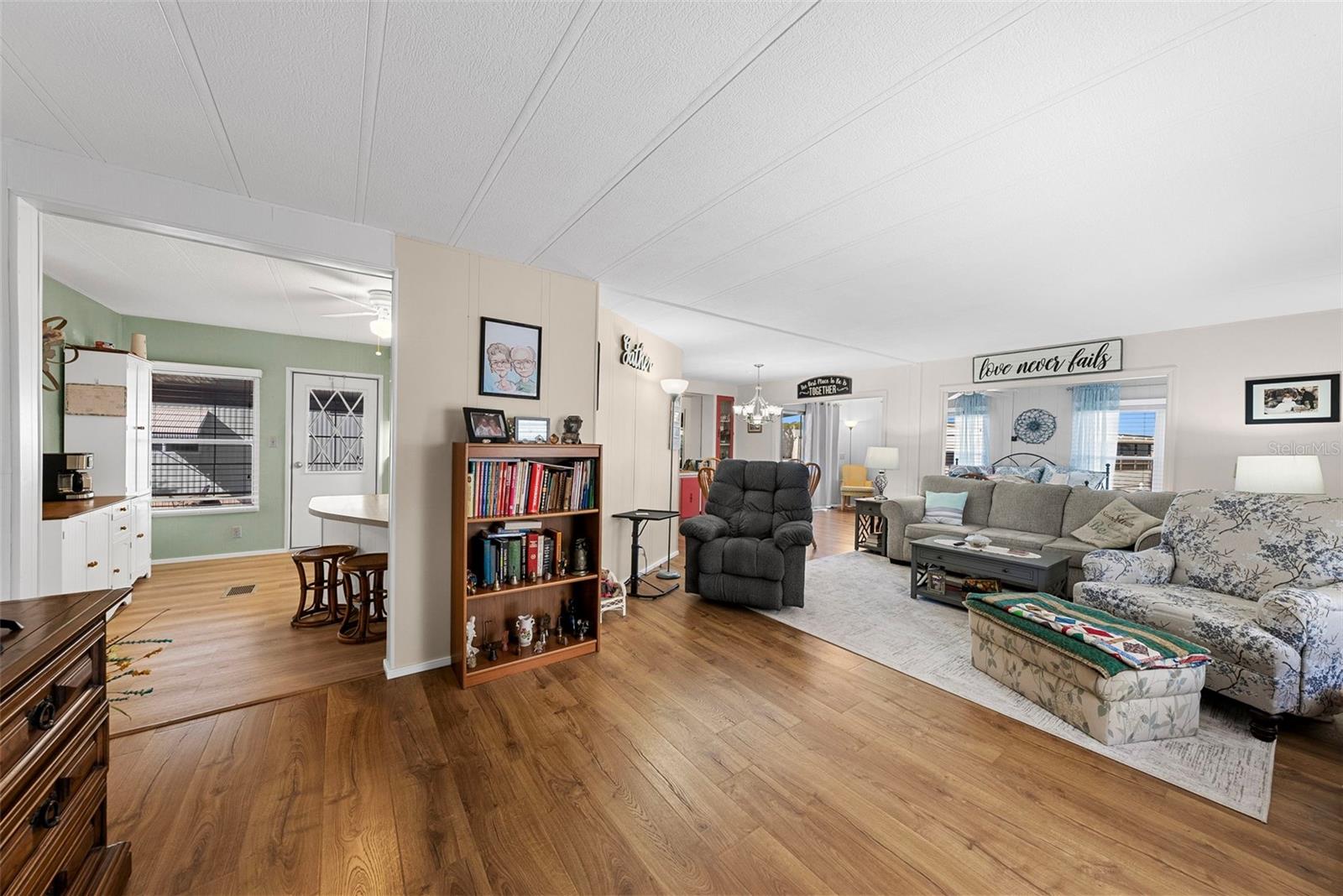 177 S FIJI CIR, ENGLEWOOD, FL, 34223