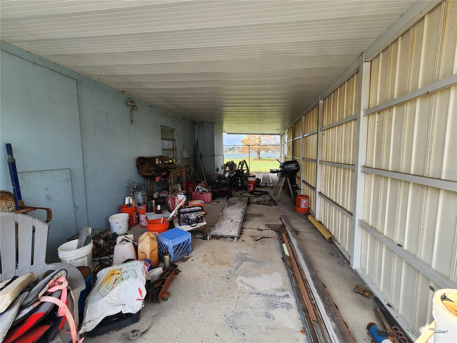 1216 W WELLINGTON DR, DELTONA, FL, 32725