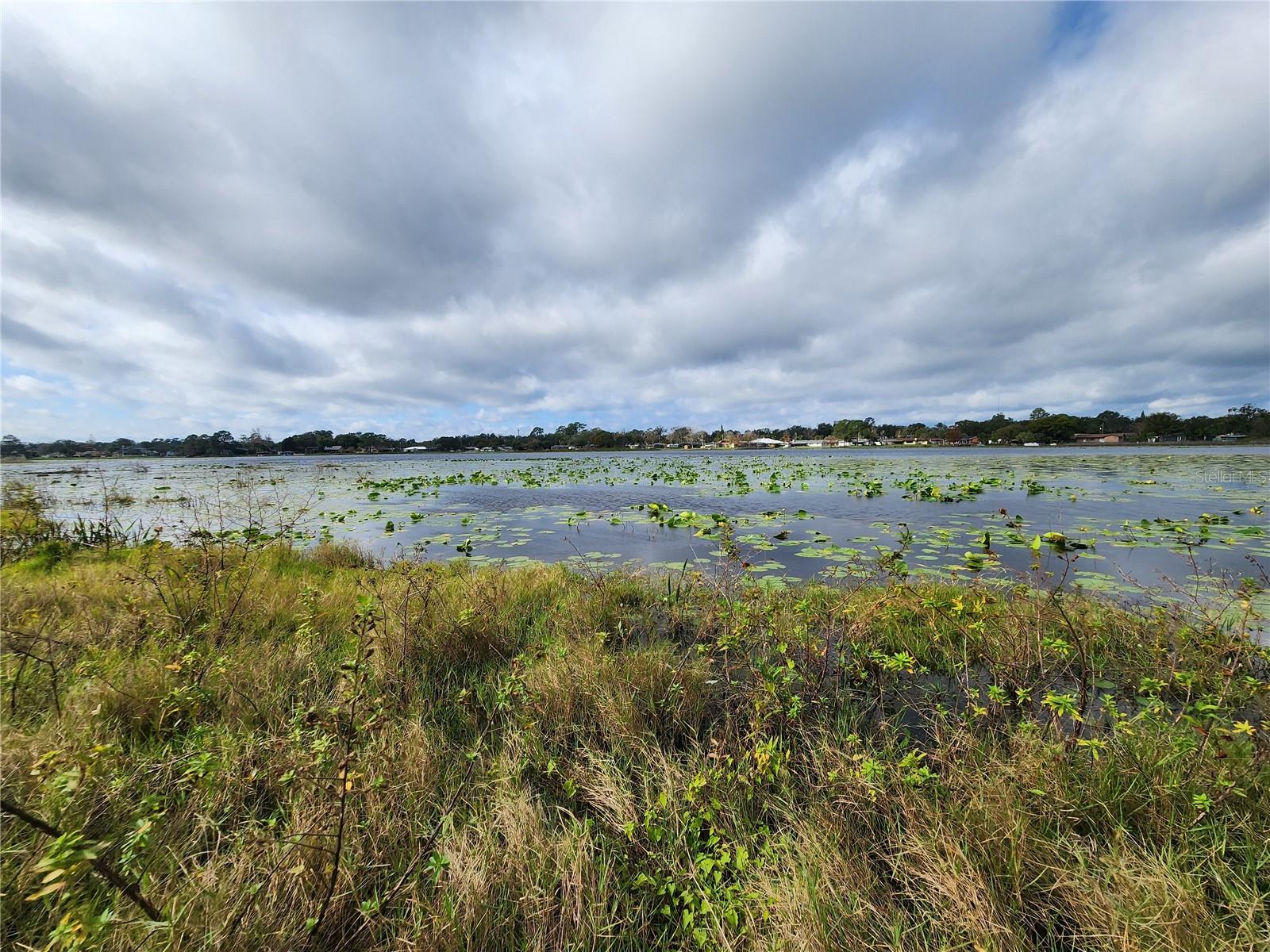 1216 W WELLINGTON DR, DELTONA, FL, 32725