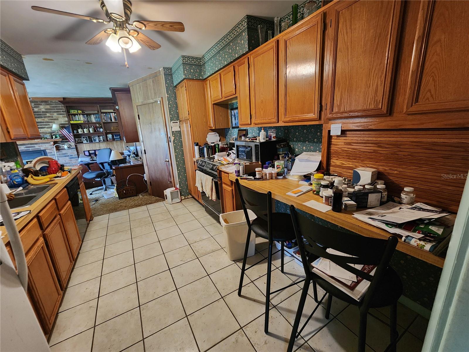 1216 W WELLINGTON DR, DELTONA, FL, 32725