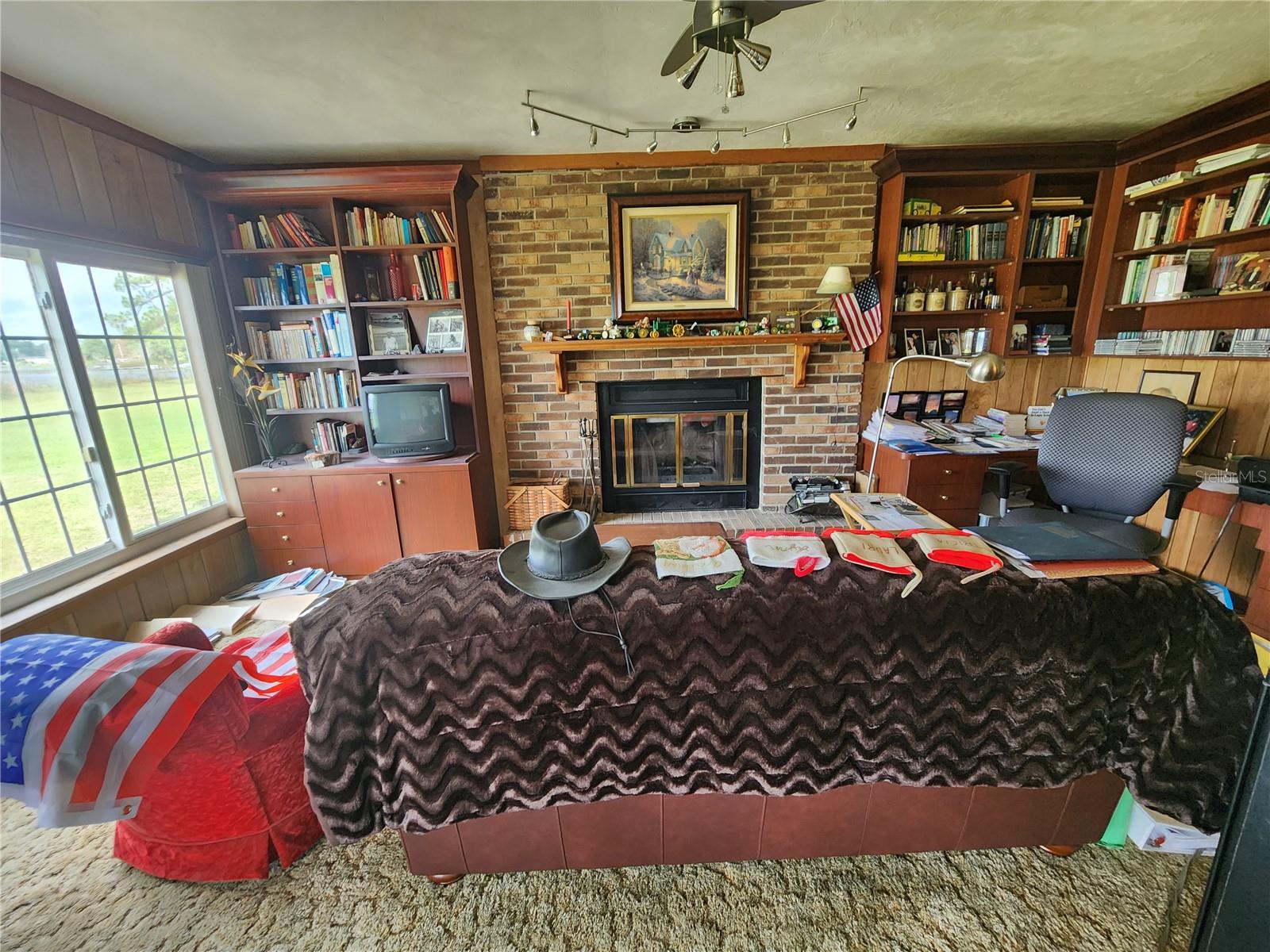 1216 W WELLINGTON DR, DELTONA, FL, 32725