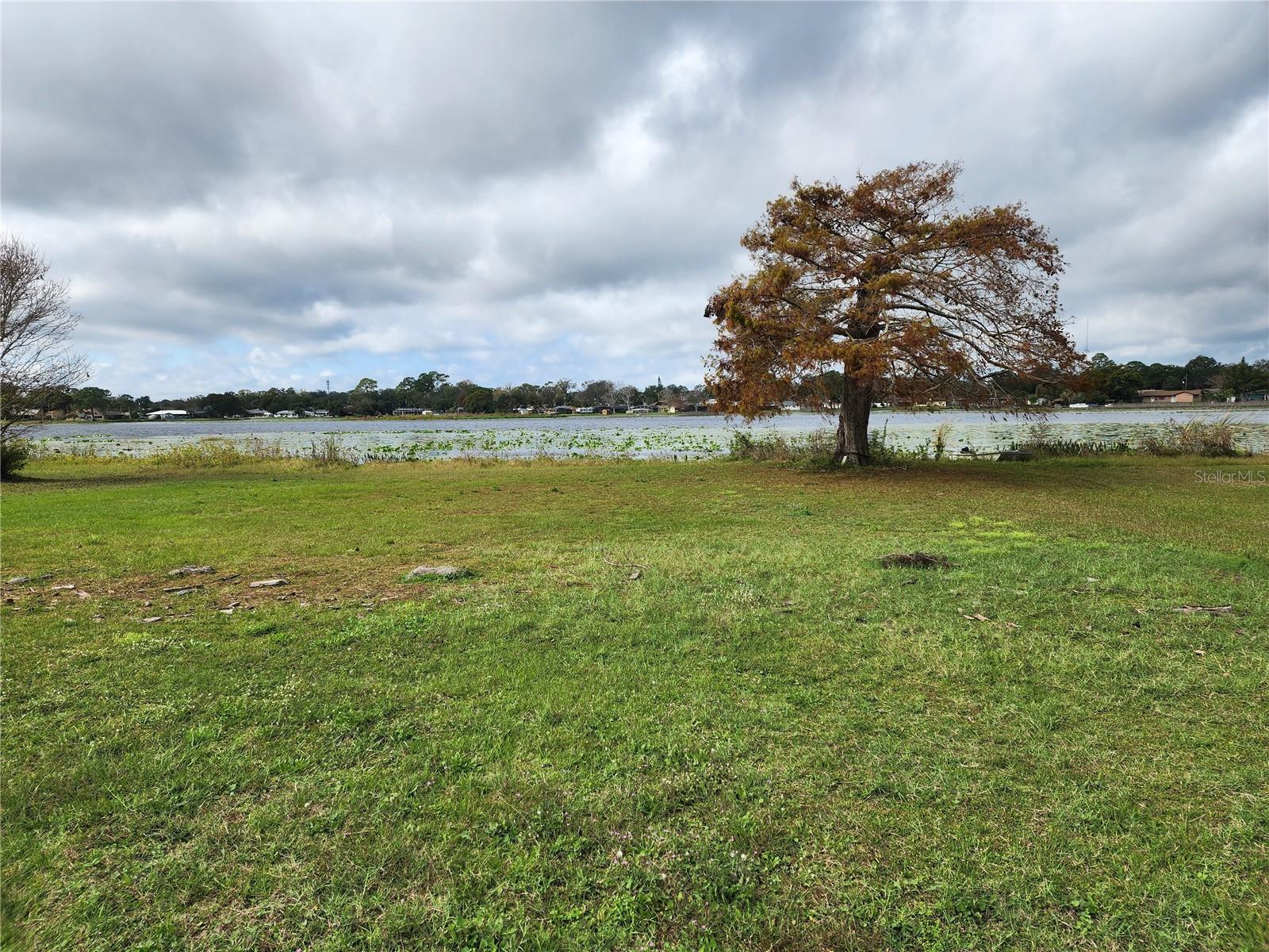 1216 W WELLINGTON DR, DELTONA, FL, 32725