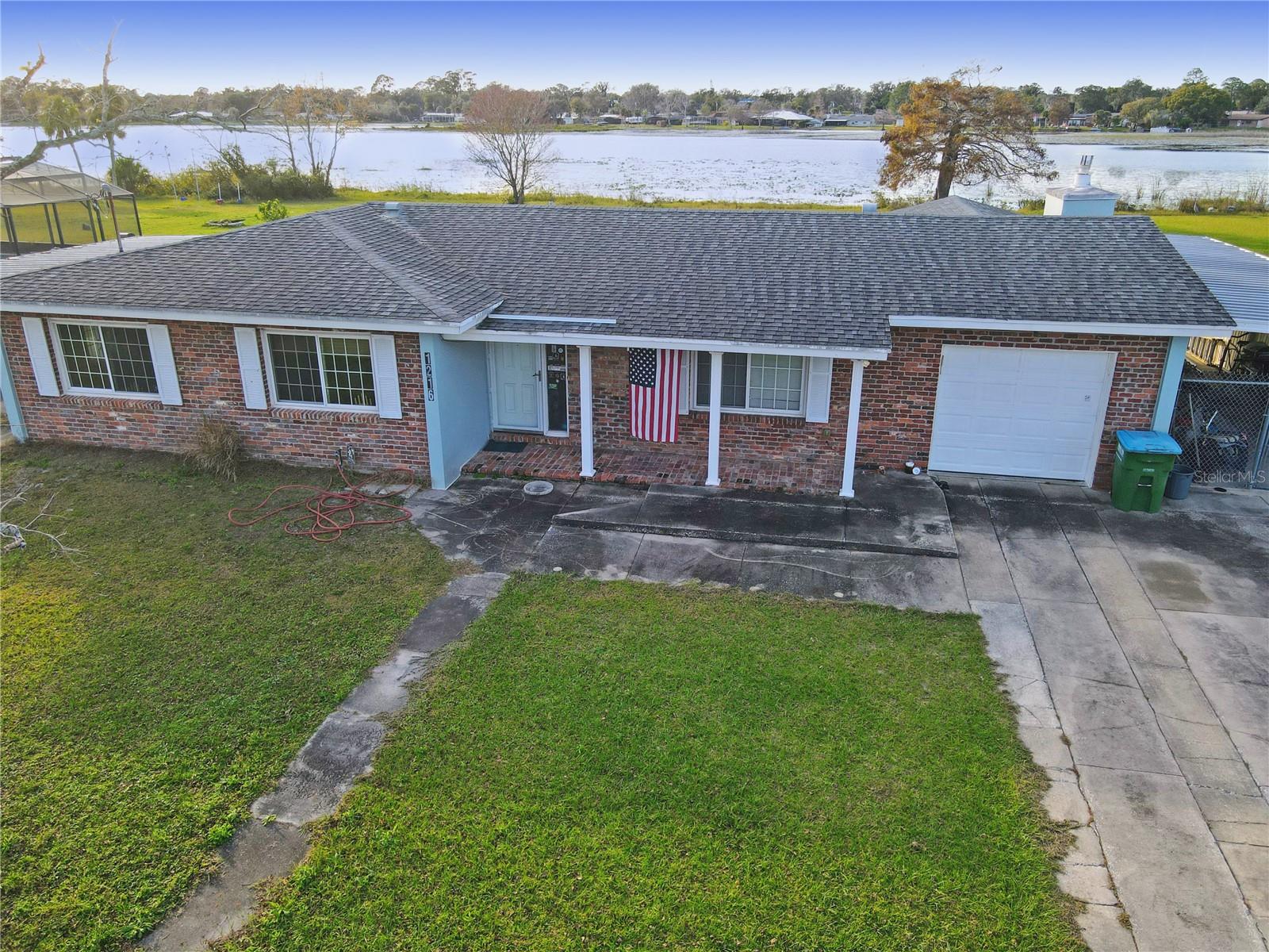 1216 W WELLINGTON DR, DELTONA, FL, 32725