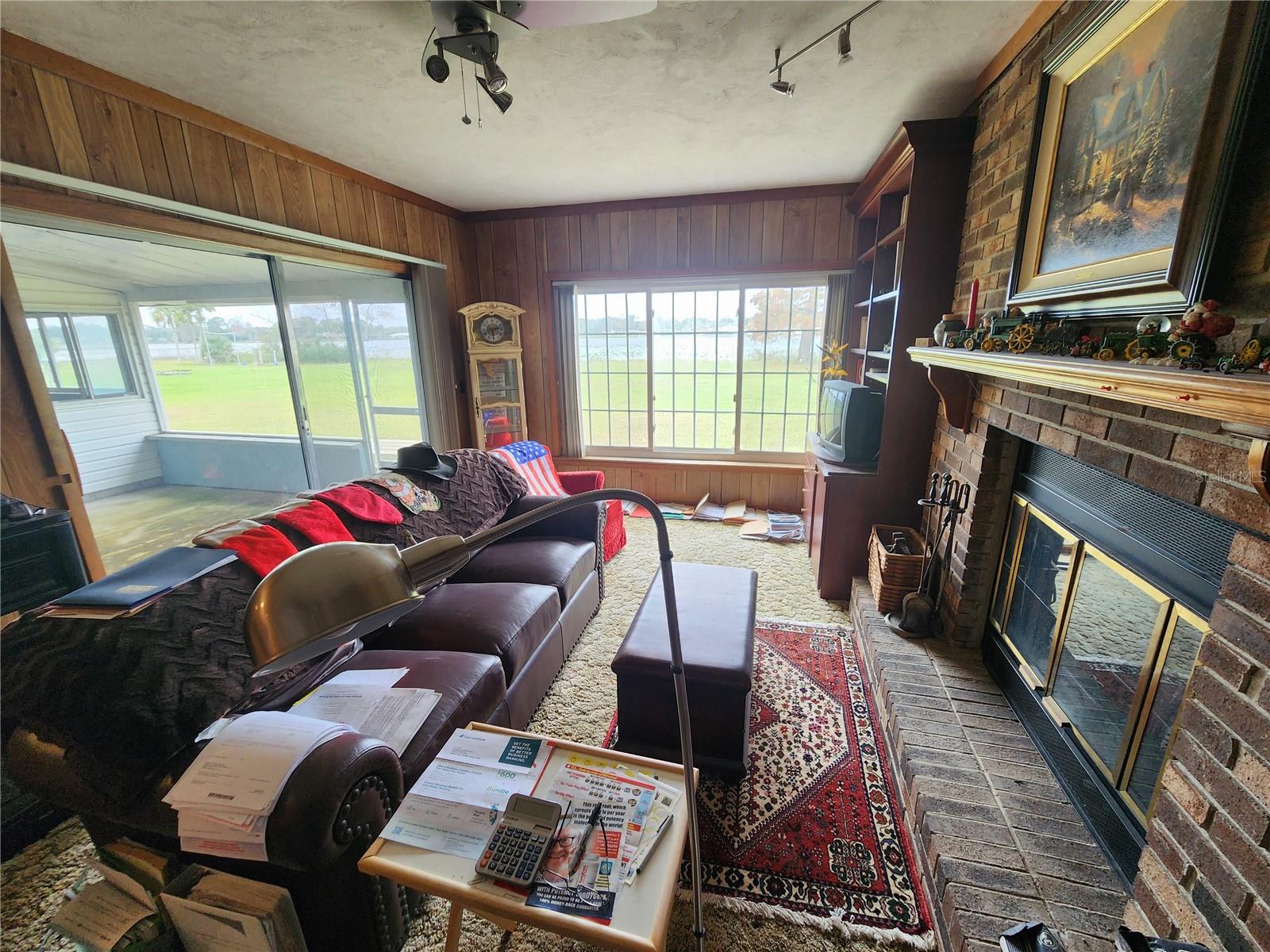 1216 W WELLINGTON DR, DELTONA, FL, 32725
