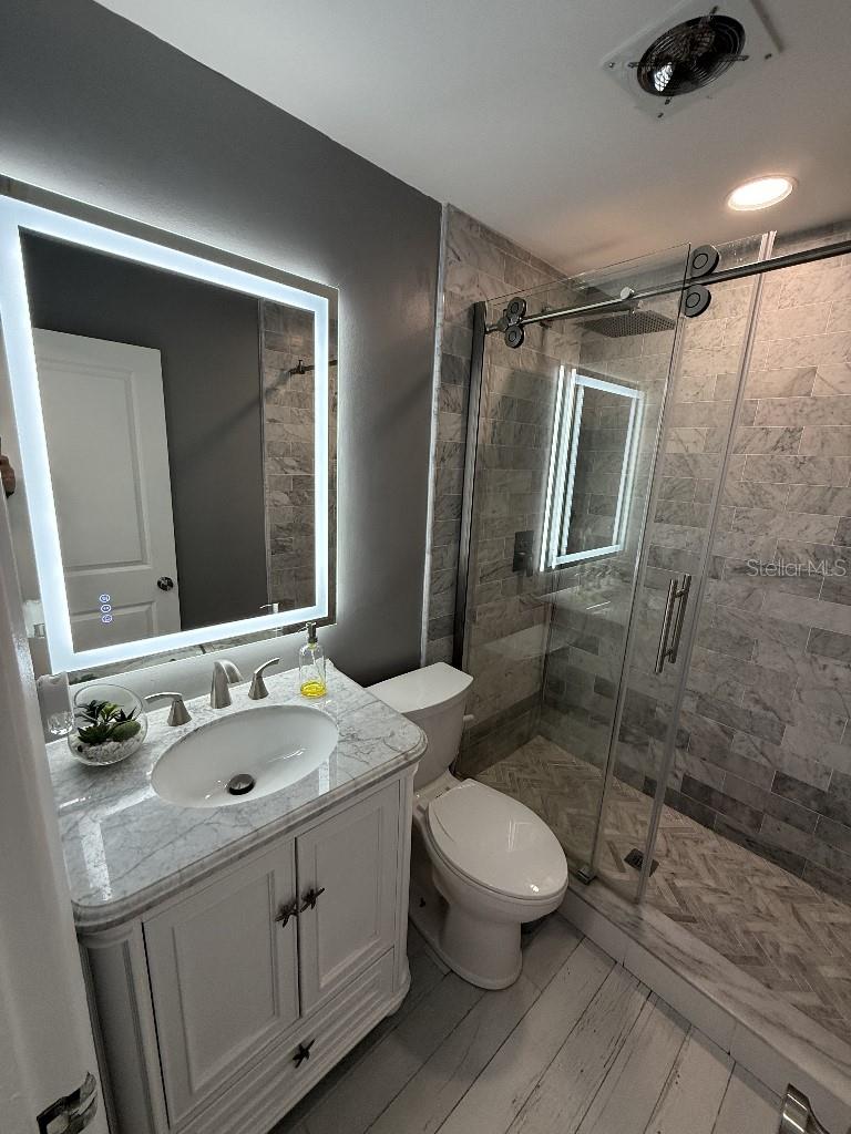 8401 JACARANDA AVE, SEMINOLE, FL, 33777