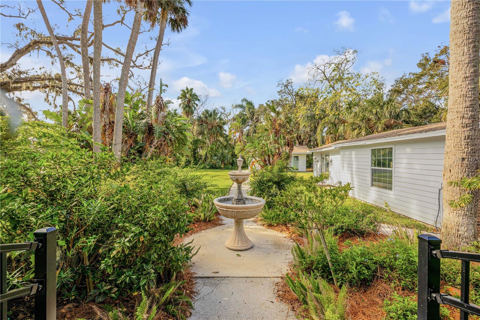 4946 HALIFAX DR, PORT ORANGE, FL, 32127