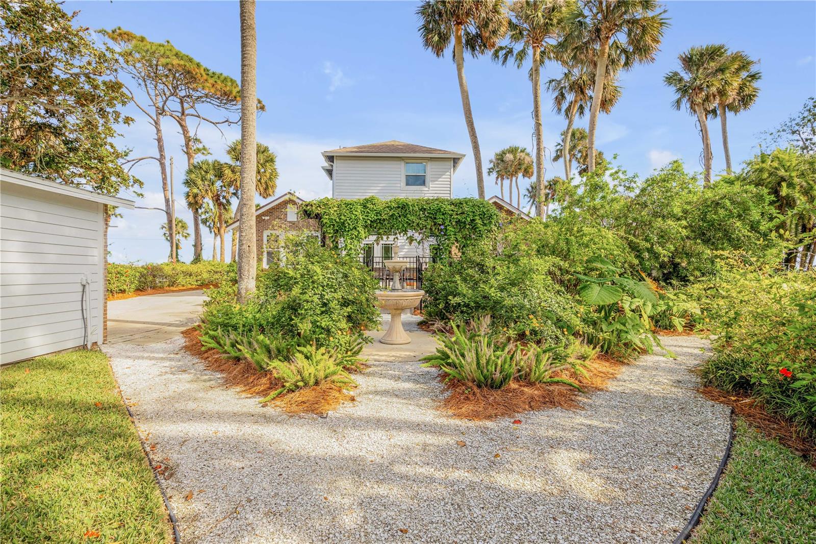 4946 HALIFAX DR, PORT ORANGE, FL, 32127