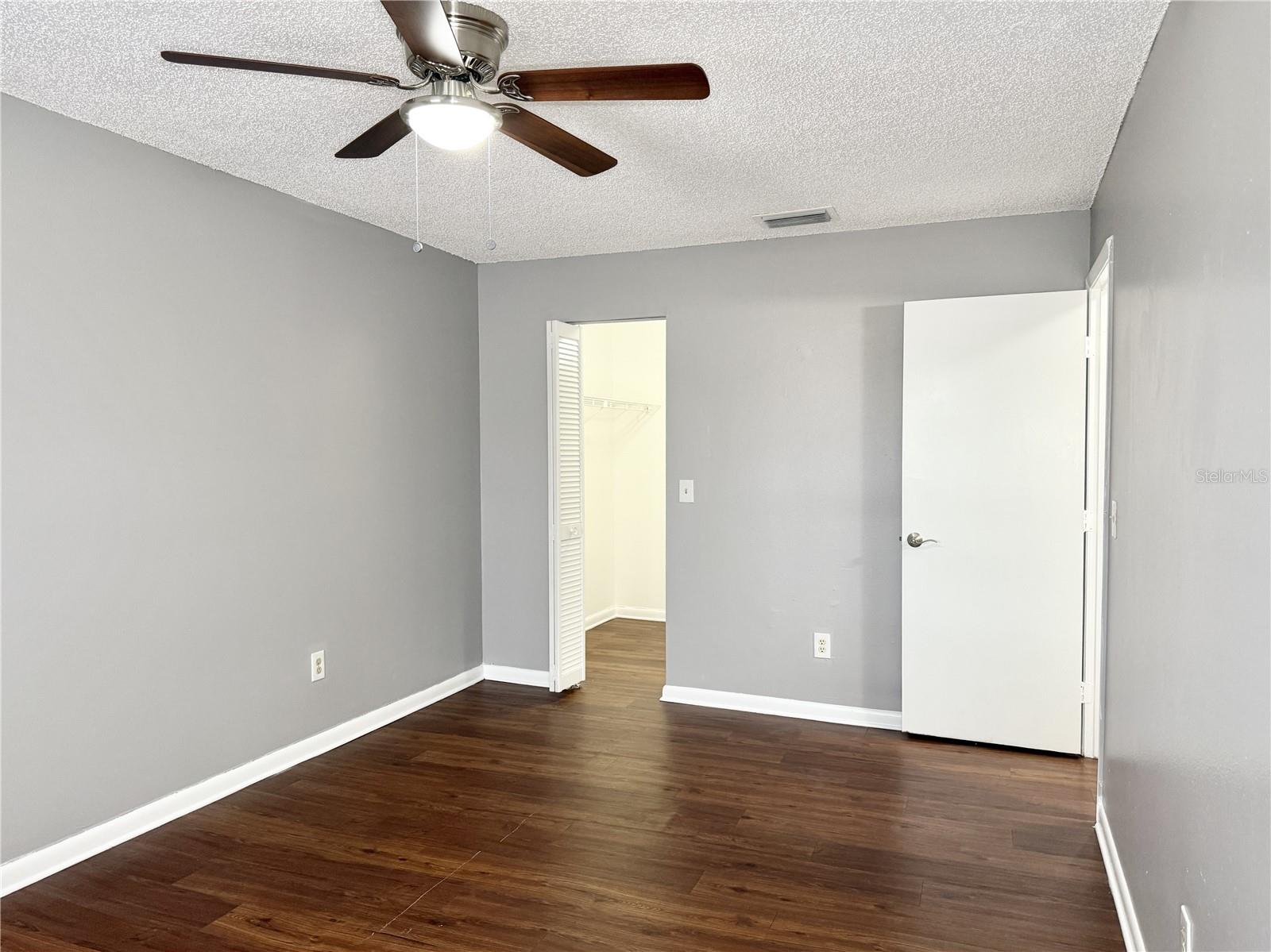 5156 TENNIS COURT CIRCLE, TAMPA, FL, 33617