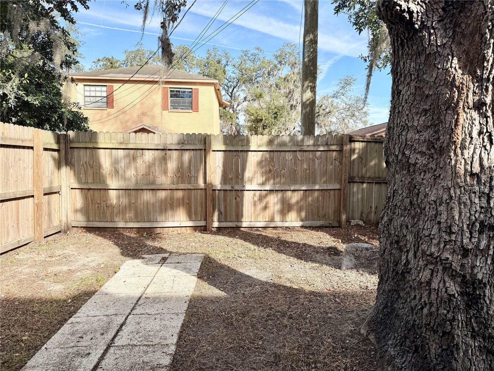 5156 TENNIS COURT CIRCLE, TAMPA, FL, 33617