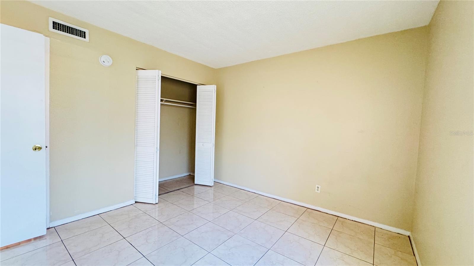 7531 PITCH PINE CIR #192, TAMPA, FL, 33617
