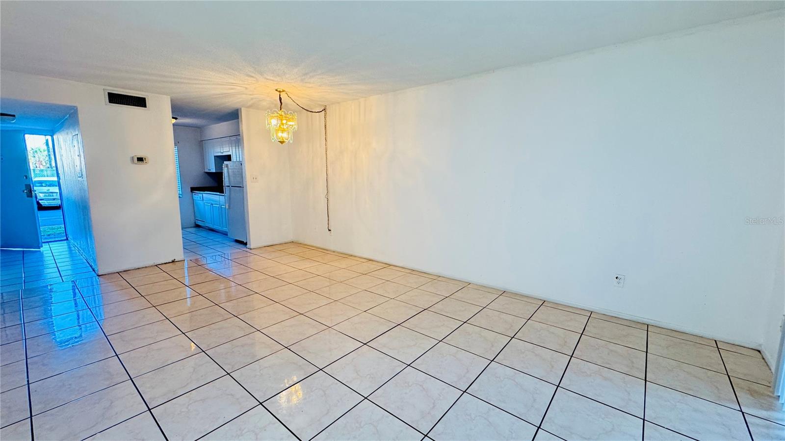 7531 PITCH PINE CIR #192, TAMPA, FL, 33617