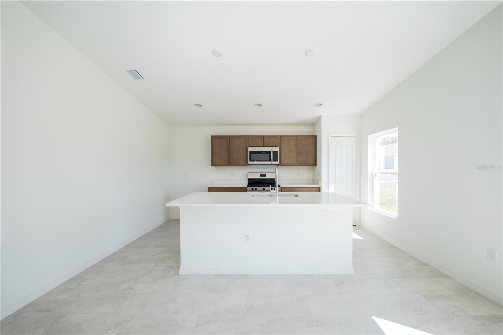 2203 CARSON LOOP, LAKE WALES, FL, 33859