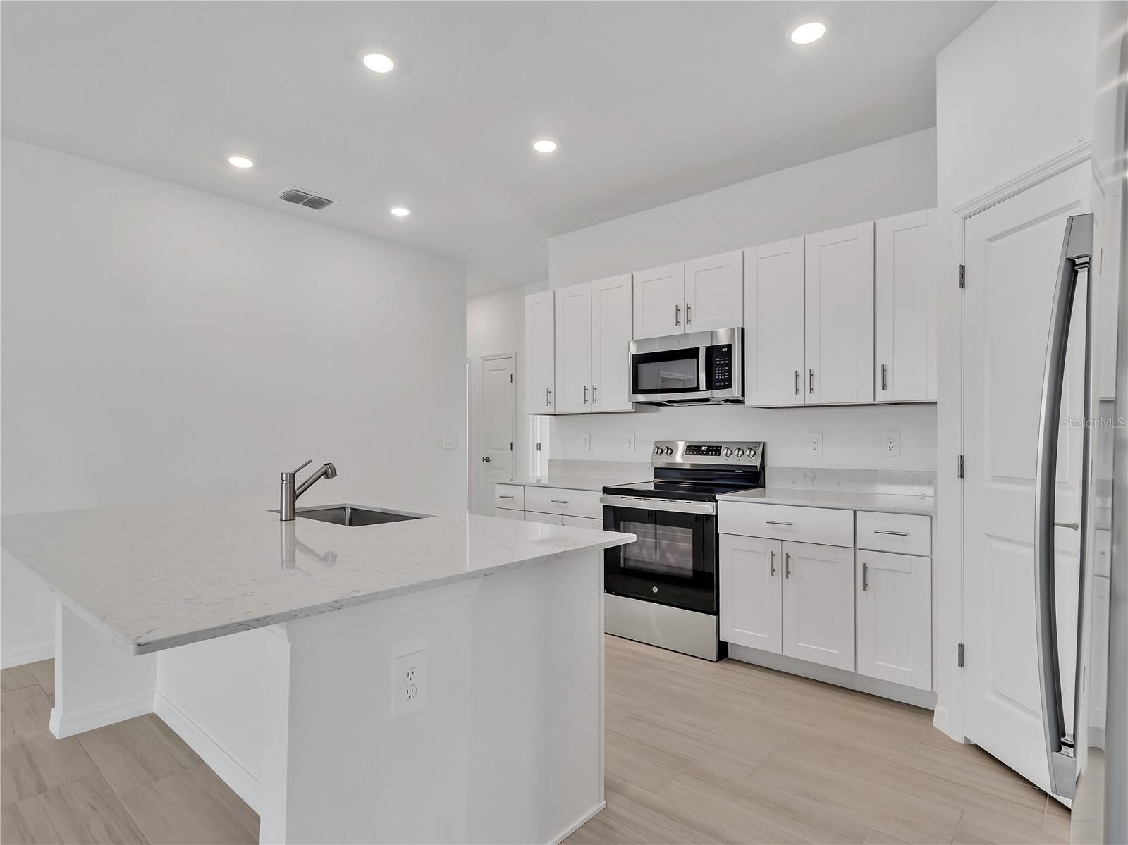 8827 SUNSET PARK, PARRISH, FL, 34219