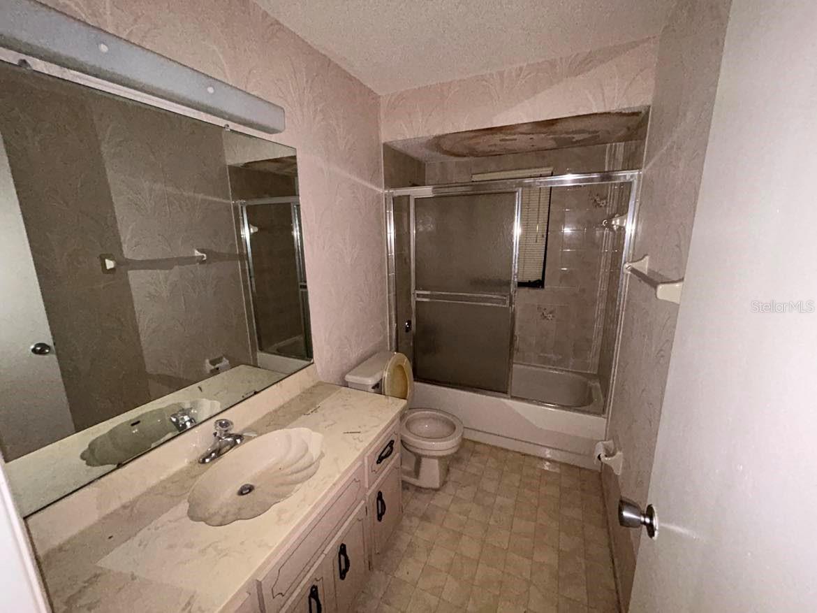 1125 HINTON ST, PORT CHARLOTTE, FL, 33952
