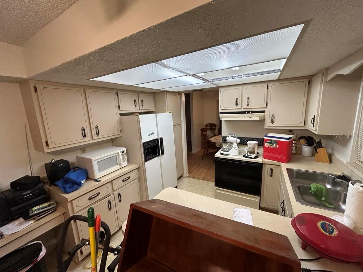 1125 HINTON ST, PORT CHARLOTTE, FL, 33952