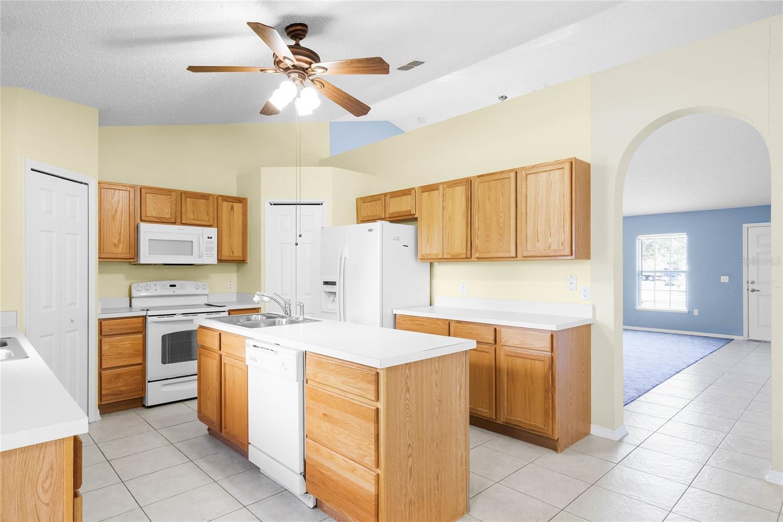 3621 RONDA DR, DELTONA, FL, 32738