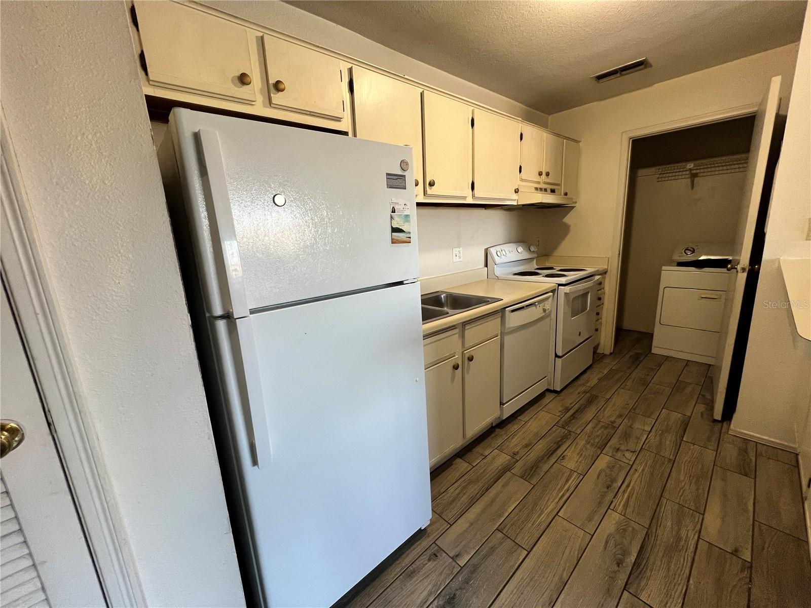 1400 GANDY BLVD N #312, ST PETERSBURG, FL, 33702